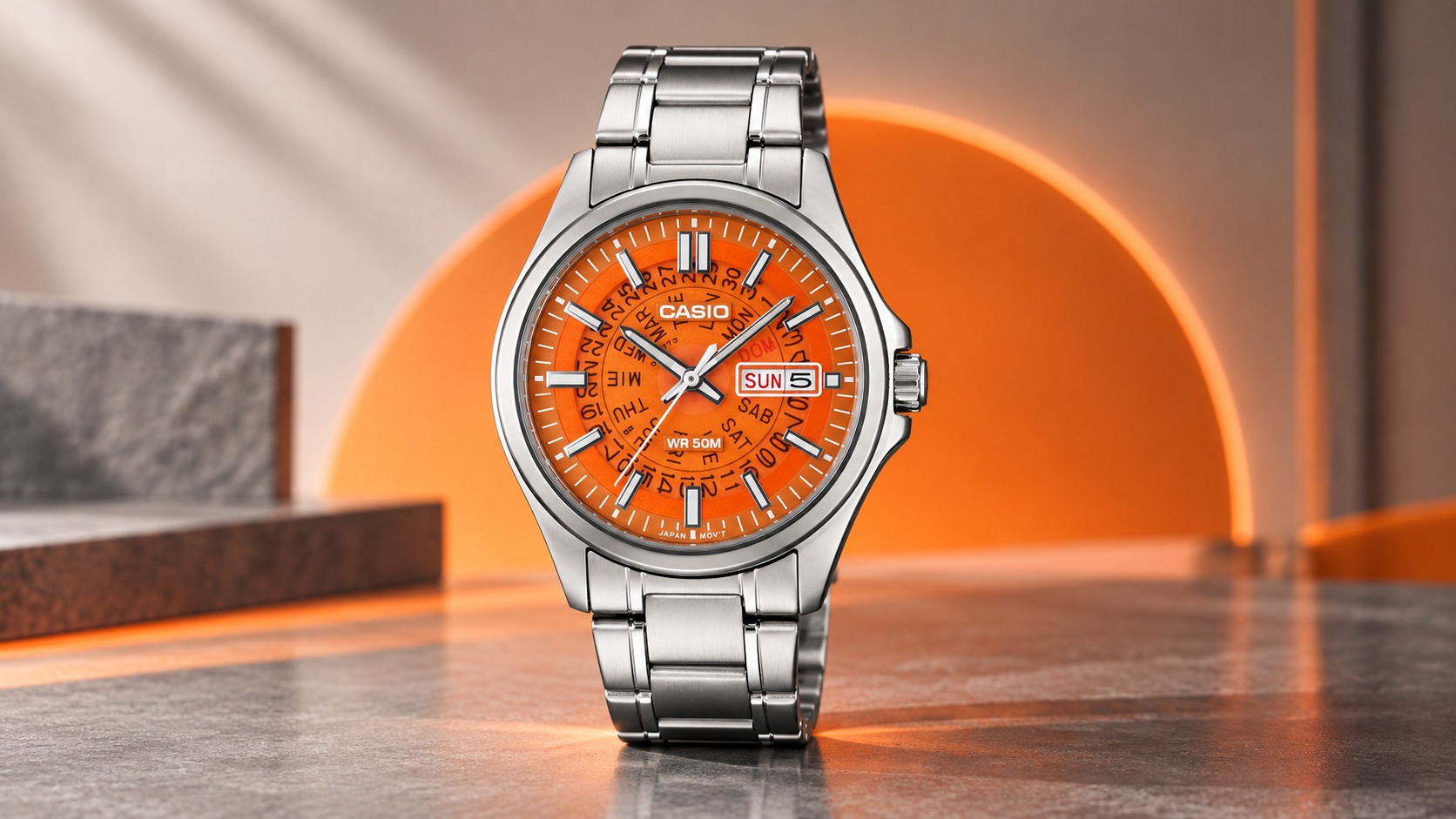 Casio wprowadza na rynek pięć nowych zegarków MTP-E740 w Indiach z kolorowymi tarczami i stalową konstrukcją