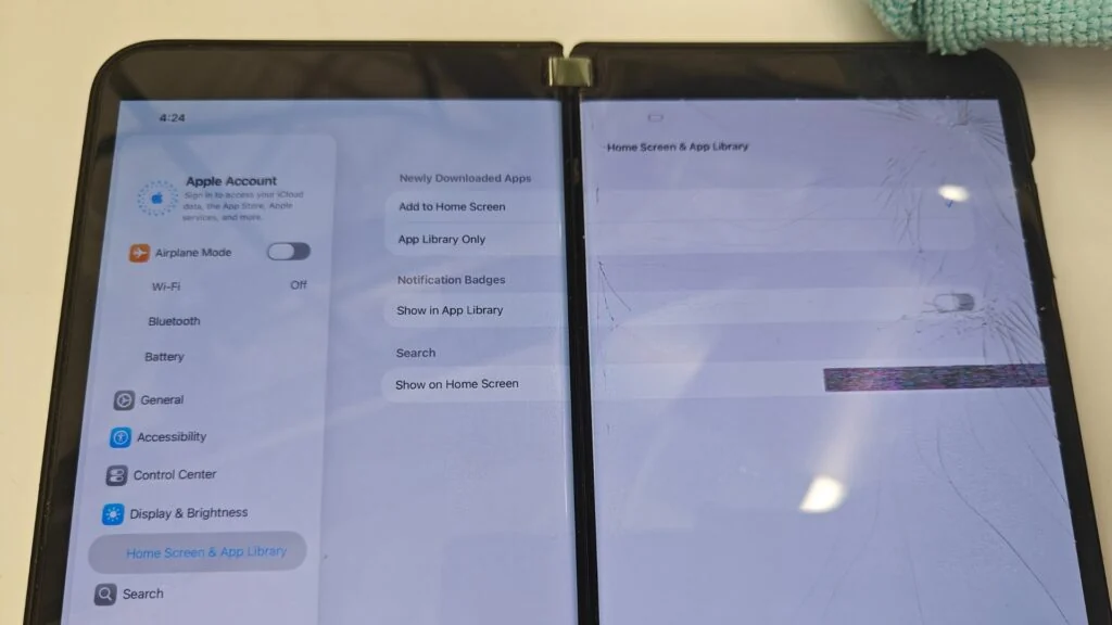Zabytkowy smartfon z 2021 roku uruchamia iOS 26 z sukcesem